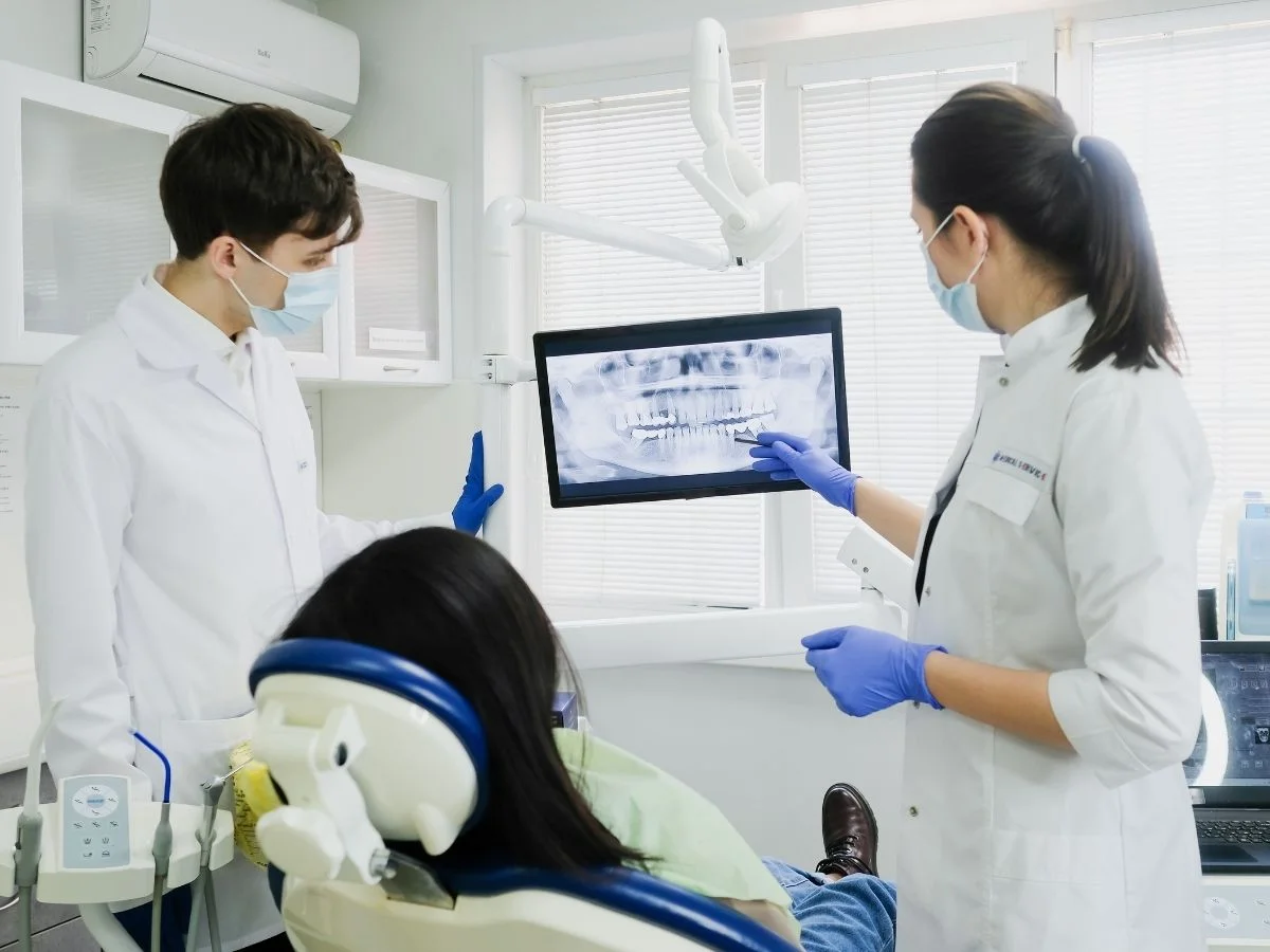 Equipo de radiografía dental utilizado para diagnóstico en odontología